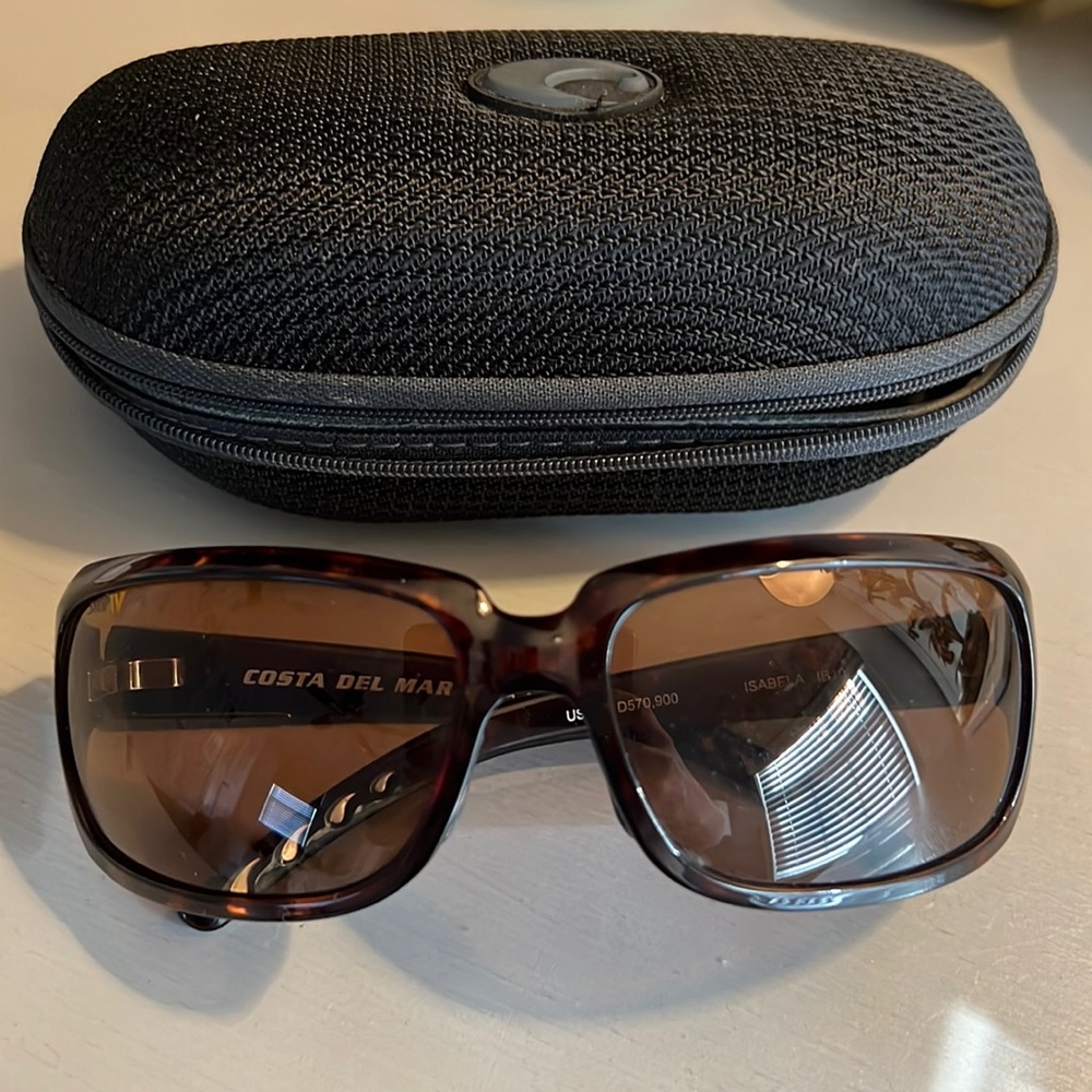 Womens Isabella Costa Del Mar polarized in tortoise